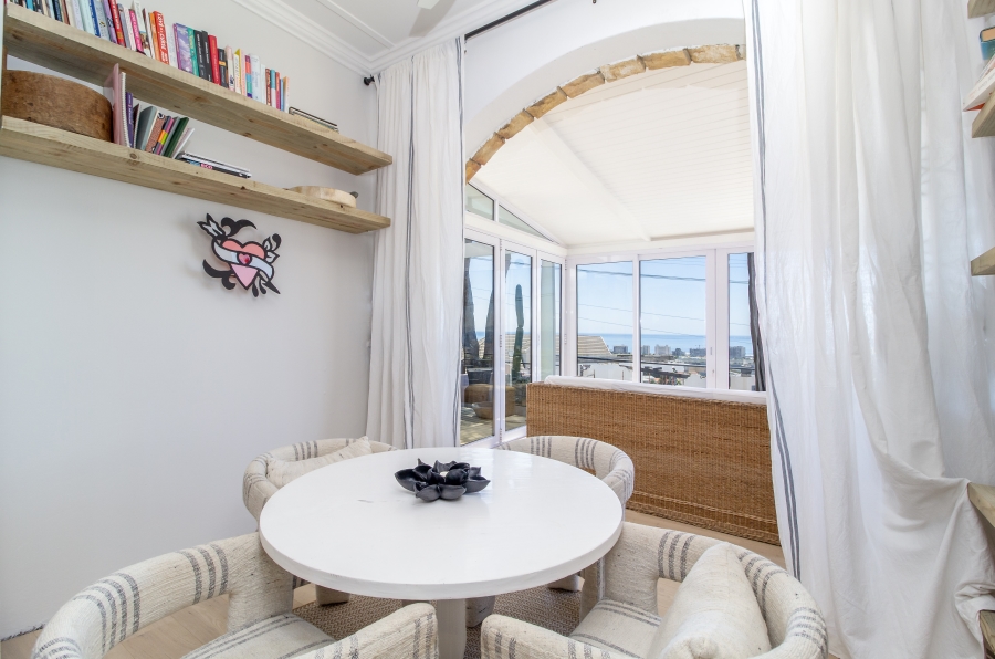 3 Bedroom Property for Sale in Green Point Western Cape